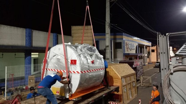 HONPAR &Eacute; O PRIMEIRO HOSPITAL DA REGI&Atilde;O A CONTAR COM APARELHO DE RESSON&Acirc;NCIA MAGN&Eacute;TICA QUE NA MAIORIA DOS CASOS N&Atilde;O PRECISA DE APLICA&Ccedil;&Atilde;O DE CONTRASTE